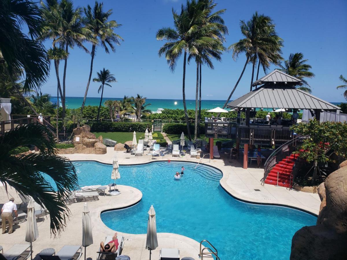 2 Bedroom 2 Bath Beachfront Condo On Miami Beach Millionaire Row Zewnętrze zdjęcie