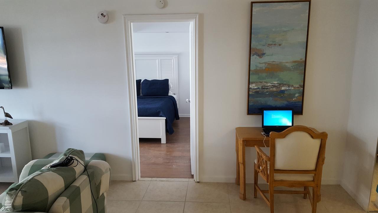 2 Bedroom 2 Bath Beachfront Condo On Miami Beach Millionaire Row Zewnętrze zdjęcie